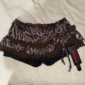 ROMWE Brown and Black Ruffle Skort